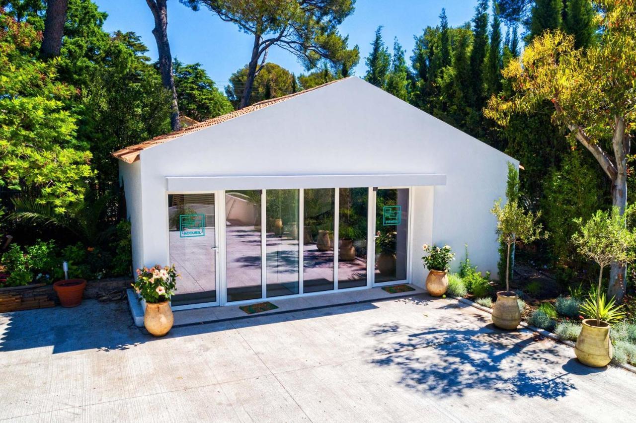 Villa Catleya Appart Hotel Saint-Raphaël 外观 照片